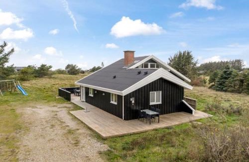 Grønhøj House | Holiday Home Caya - 750m from the sea by Interhome