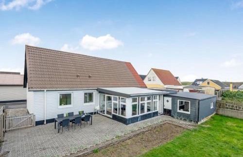 Thyboron House | Holiday Home Darja - 300m from the sea by Interhome