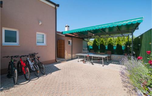 Dicmo House | Holiday Home Dicmo With Fireplace 02