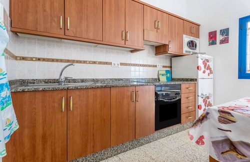 Caleta de Sebo House | Holiday Home "El Graciosero" close to the Beach with Sea View, Wi-Fi & Terrace