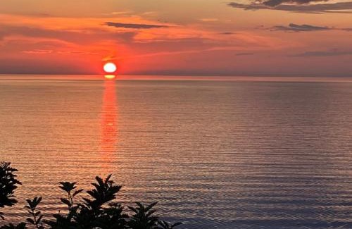 Frolunde House | Holiday Home Eyer - 20m from the sea by Interhome