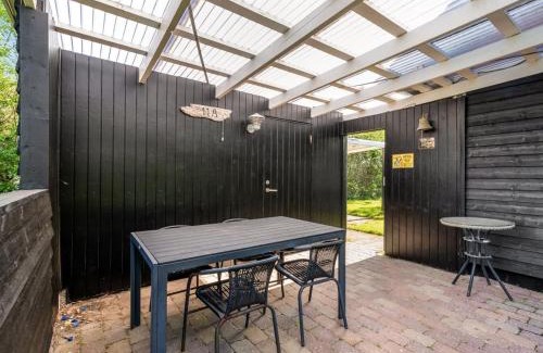 Skaven Strand House | Holiday Home Fido - 500m to the fjord by Interhome