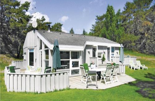 Spidsegard House | Holiday Home Flæskatjiving Nexø Denm