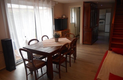 Laversines House | Holiday Home Folleville near Asterix Park