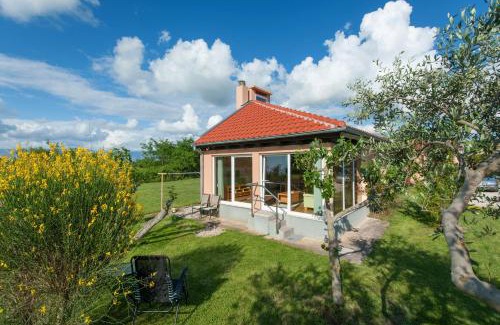Zaton House | Holiday home Frankie Paradise