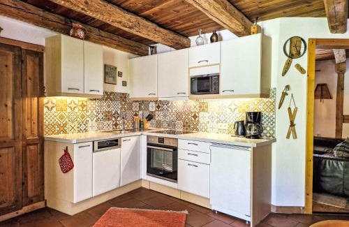 Prutz House | Holiday Home Hackenschmiede by Interhome