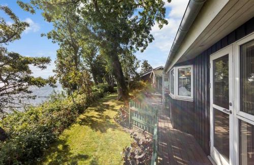 Skarup Fyn House | Holiday Home Harthwik - 10m from the sea by Interhome