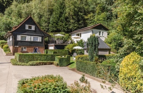 Eslohe House | Holiday home Haus Panorama