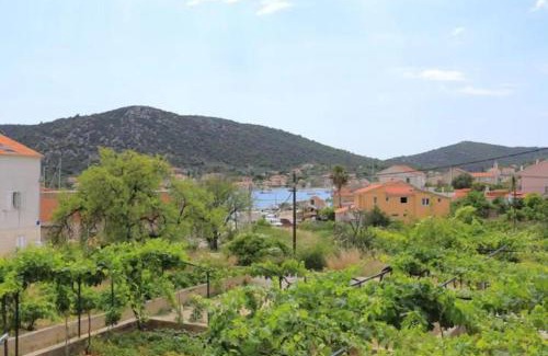 Vinisce House | Holiday home Holiday Home Josko - 50 m from beach