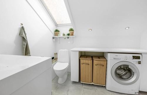 Udsholt House | Holiday Home Hughe - 1-3km from the sea by Interhome