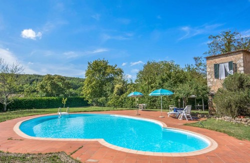 Simignano House | Holiday Home Il Valacchio by Interhome