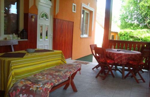 Balatonlelle House | Holiday home in Balatonlelle 19051