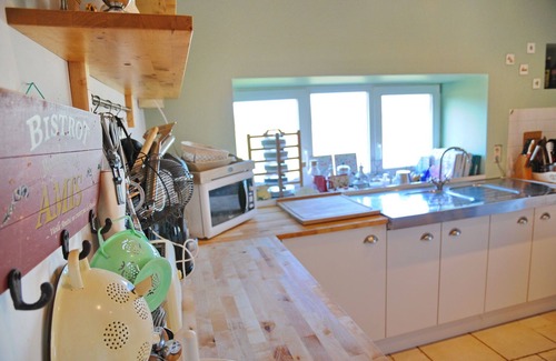 Borlon House | Holiday Home in Borlon with Heated Pool
