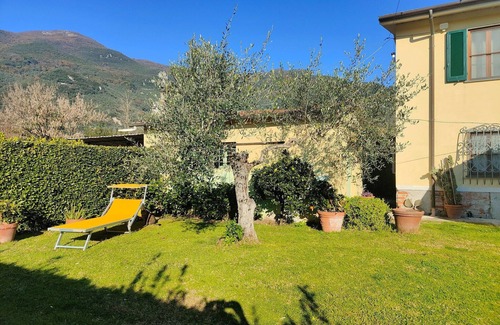 Camaiore House | Holiday Home in Camaiore near Sandy Beaches
