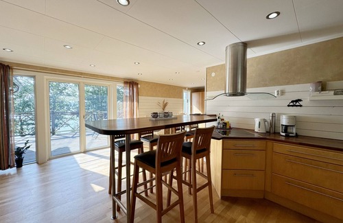 Dalskog Ski Chalet | Holiday home in Dalskog with a panoramic lake view | SE17006