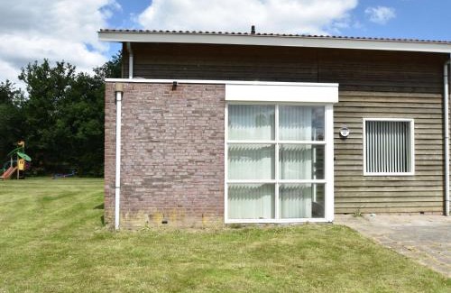 Zeewolde House | Holiday Home in Flevoland with Pool