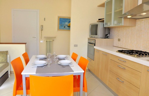 Lazise House | Holiday Home in Lazise near Lake Garda