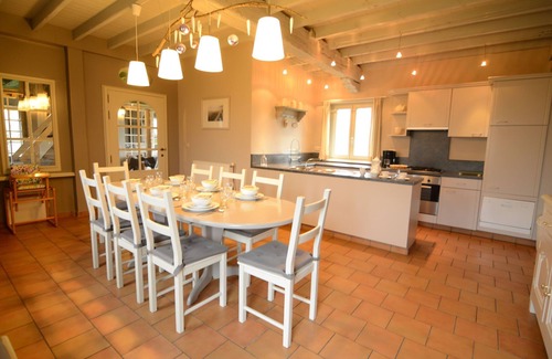 Zele House | Holiday Home in Zele near Laarne Castle