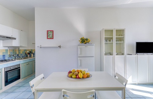Marina di Novaglie House | Holiday Home 'Il Carrubo Silene' with Private Terrace and Balcony