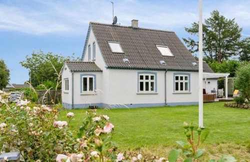 Humble House | Holiday Home Keyla - 2-3km from the sea by Interhome