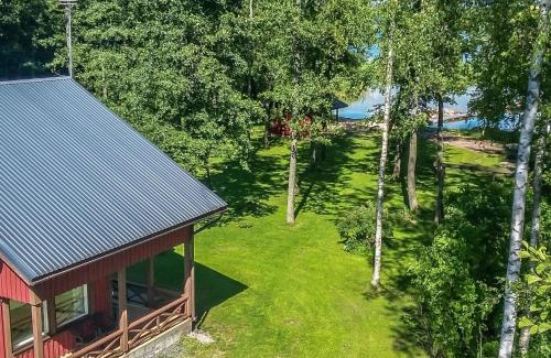 Raseborg House | Holiday Home Långstrands stuga by Interhome