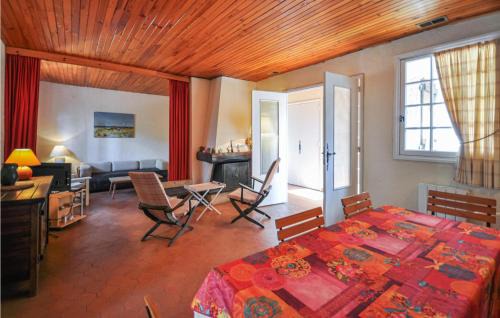 La Bouverie House | Holiday Home La Bouverie Mn-1486