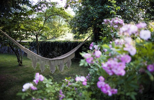 Martin House | Holiday Home 'La Maison Léopoldine' with Shared Pool, Shared Garden and Wi-Fi