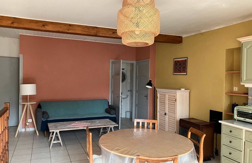 Saint-Andeol House | Holiday Home 'Les Bleuets' with Mountain View and Private Garden