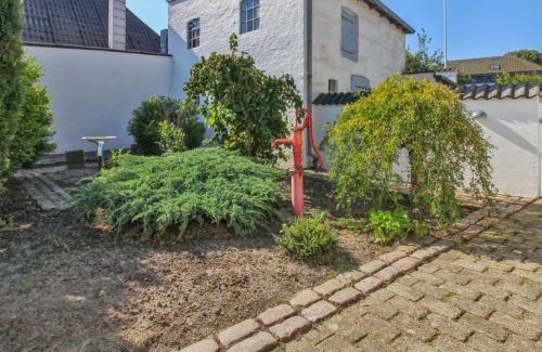 Hojer House | Holiday Home Maelle - 25km from the sea by Interhome