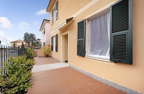 Artallo House | Holiday Home "Mariuccia" with Mountain View, Private Terrace & Wi-Fi