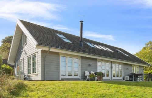 Fjellerup House | Holiday Home Marrit - 500m from the sea by Interhome