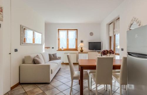 Colico House | Holiday Home Mina by Interhome