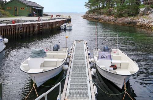 Hyllestad House | Holiday Home Nesholmen by Interhome