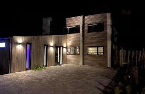 Nieuwvliet House | Holiday Home Nieuwvliet near Beach & Dunes