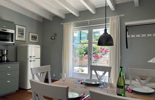 Boppard Apartment | Holiday Home Pavillon in Altes Forsthaus Boppard