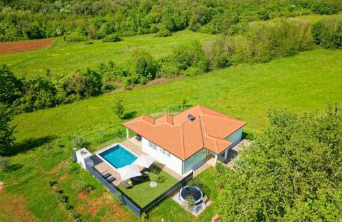 Radini House | Holiday Home Petar by Rent Istria
