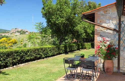 Roccastrada House | Holiday Home Poggiolo by Interhome