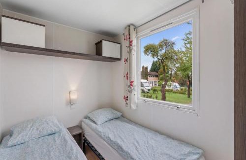 Dolni Chabry House | Holiday Home Prima Plus by Interhome
