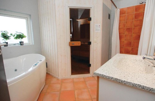 Flovt Strand House | Holiday home Råde Strandpark III