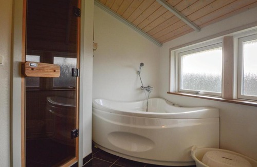 Flovt Strand House | Holiday home Råde Strandpark