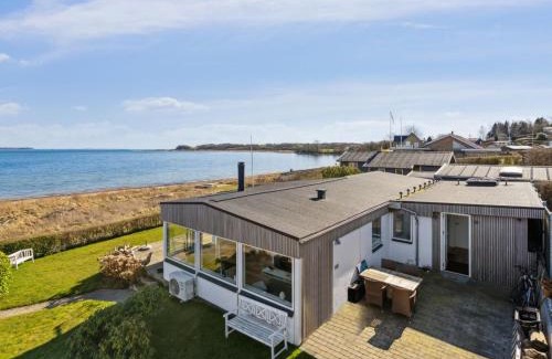 Broager House | Holiday Home Solbritt - 30m from the sea by Interhome