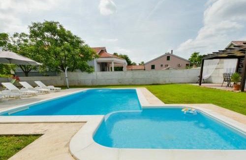 Smilcic House | Holiday Home Stipe by Interhome