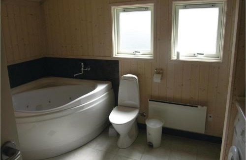 Næsby Strand House | Holiday Home Stubbegårdsparken