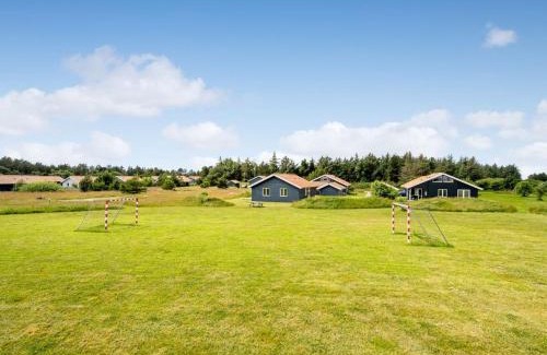 Nørre Fjand House | Holiday Home Sylwia - from the sea by Interhome
