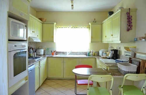 Trou d'Eau Douce House | Holiday home "Villa Radani" swimming pool and garden