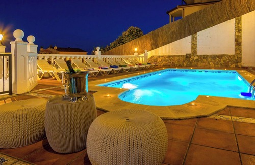 Lloret de Mar House | Holiday Home 'Villa Mansory' with Sea View, Wi-Fi and Air Conditioning
