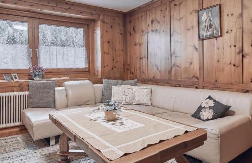 Sankt Leonhard im Pitztal House | Holiday Home Wiese by Interhome