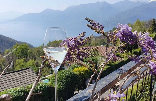 Agra House | Holiday home with 55sqm - on Lake Maggiore with a wonderful view