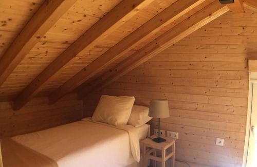 Casteloes House | Holiday house Bustelo for 1 - 4 persons with 2 bedrooms - Holiday home