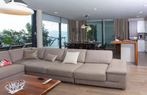 Drvenik House | Holiday house Drvenik for 1 - 14 persons with 6 bedrooms - Holiday home